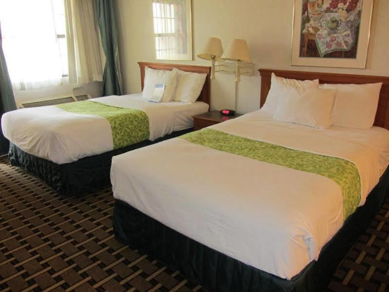 Red Roof Inn Houston North - Fm1960 & I-45 Westfield Ngoại thất bức ảnh