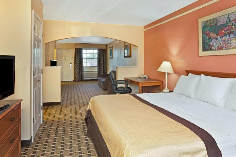 Red Roof Inn Houston North - Fm1960 & I-45 Westfield Ngoại thất bức ảnh